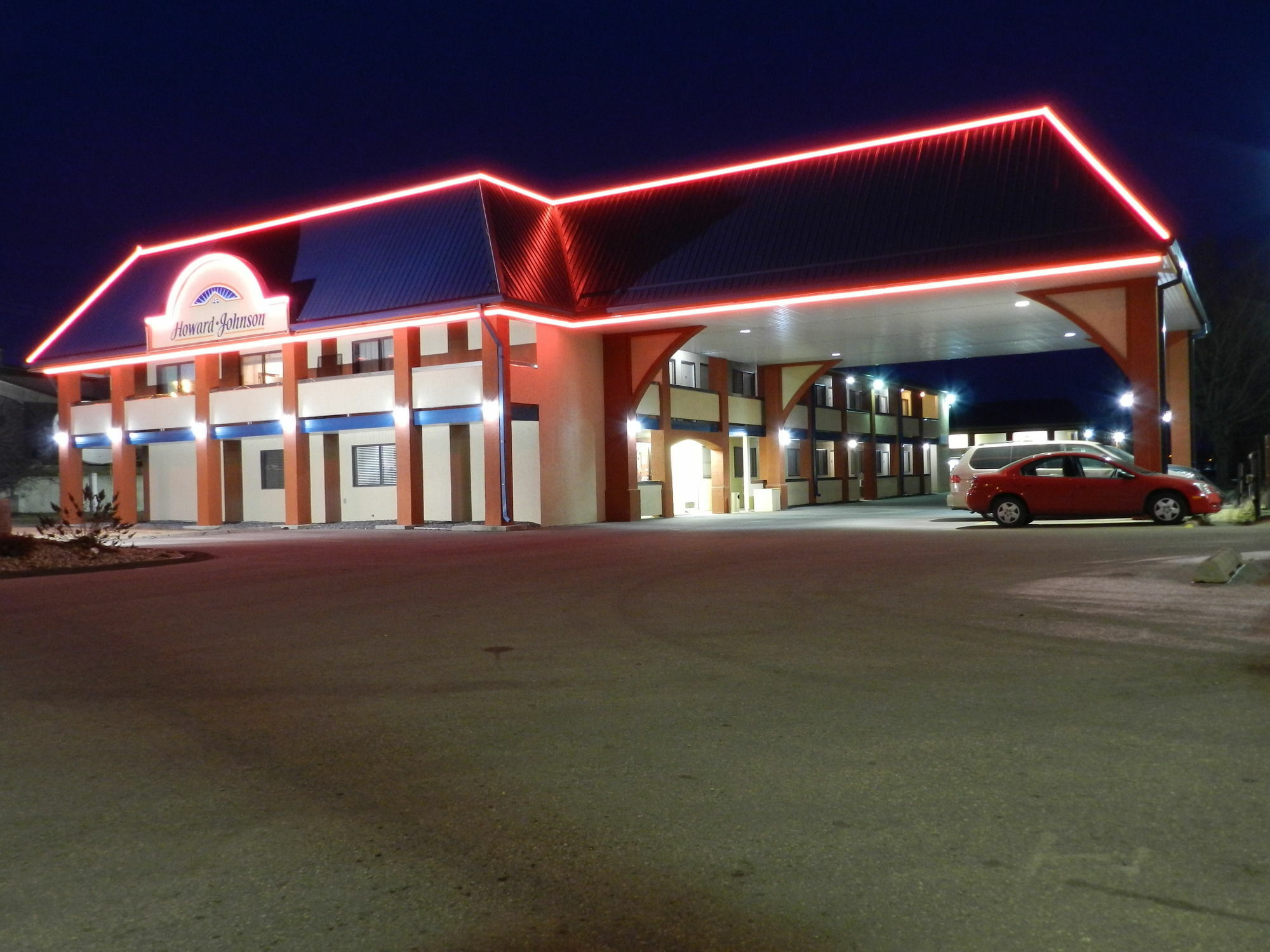 Howard Johnson By Wyndham Red Deer Motel Exterior photo